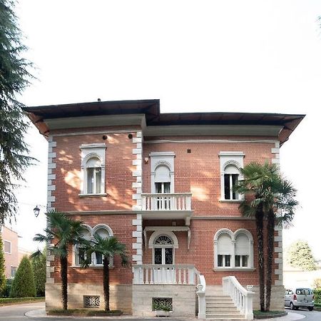 B&B Matteotti Luxury Home Vignola  Zewnętrze zdjęcie