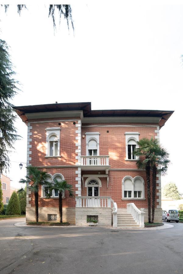 B&B Matteotti Luxury Home Vignola  Zewnętrze zdjęcie