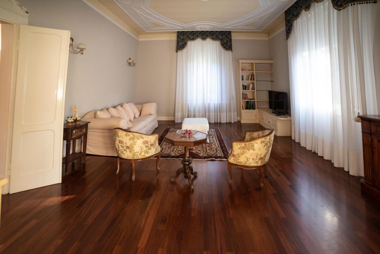 B&B Matteotti Luxury Home Vignola  Zewnętrze zdjęcie